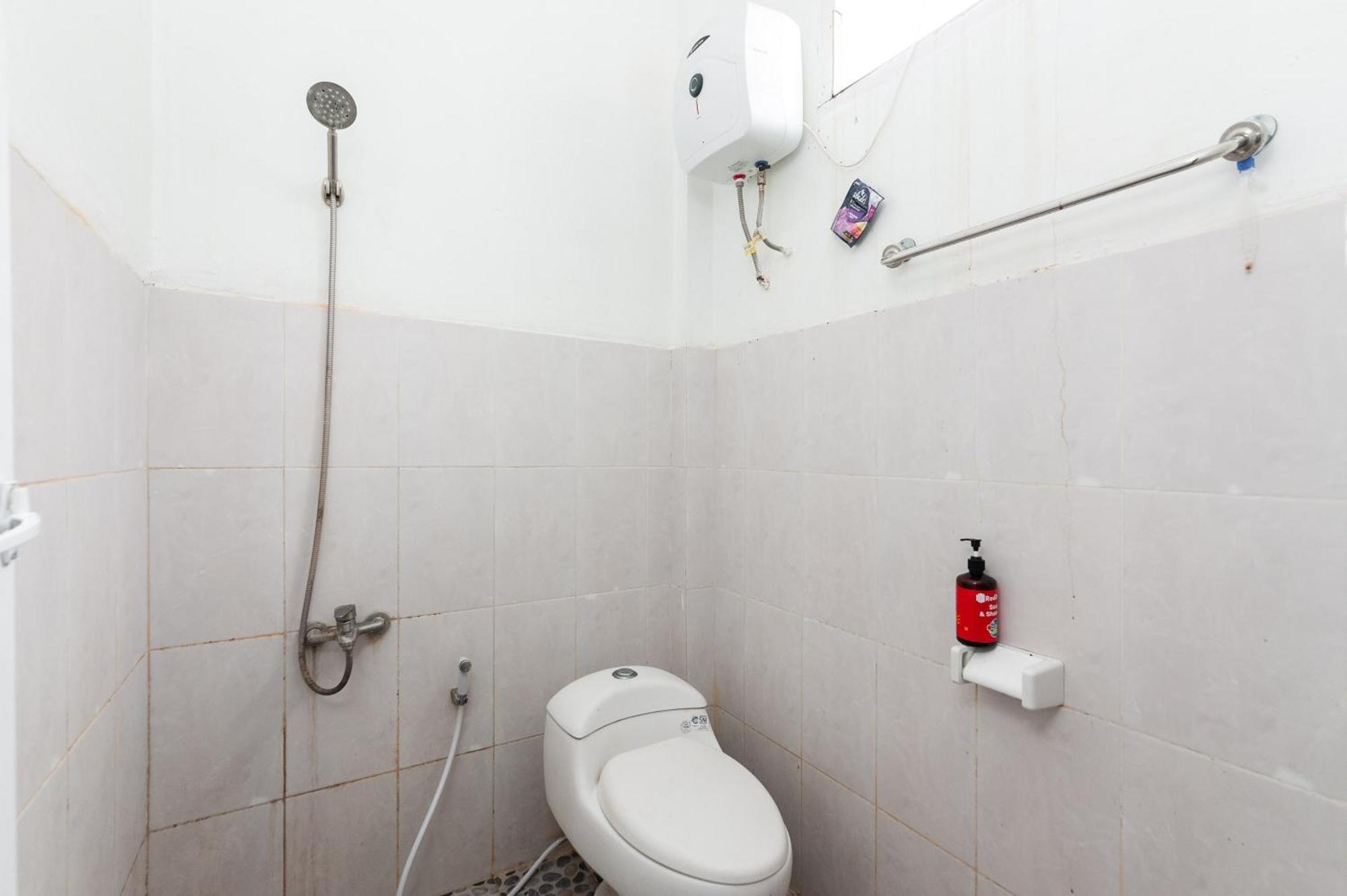 Hotel Reddoorz Syariah Near Rsud Zainoel Abidin Banda Aceh Zewnętrze zdjęcie